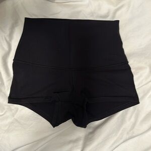Lululemon Women’s Align High Rise Shorts 2 IN Size 4 Black